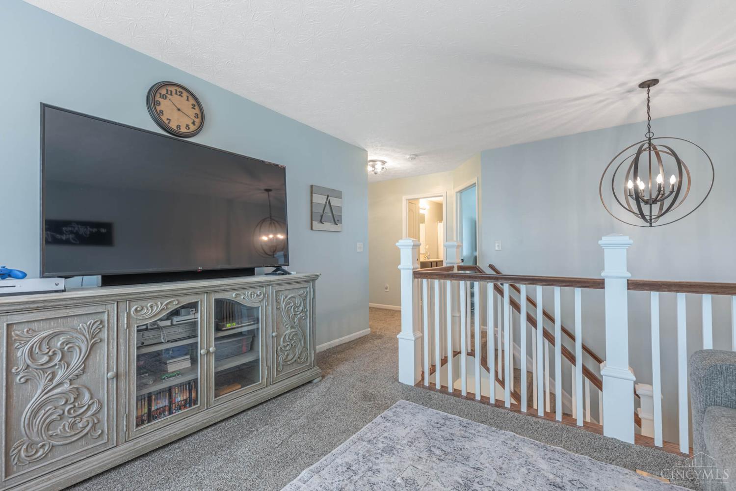 3125 Running Deer Trail