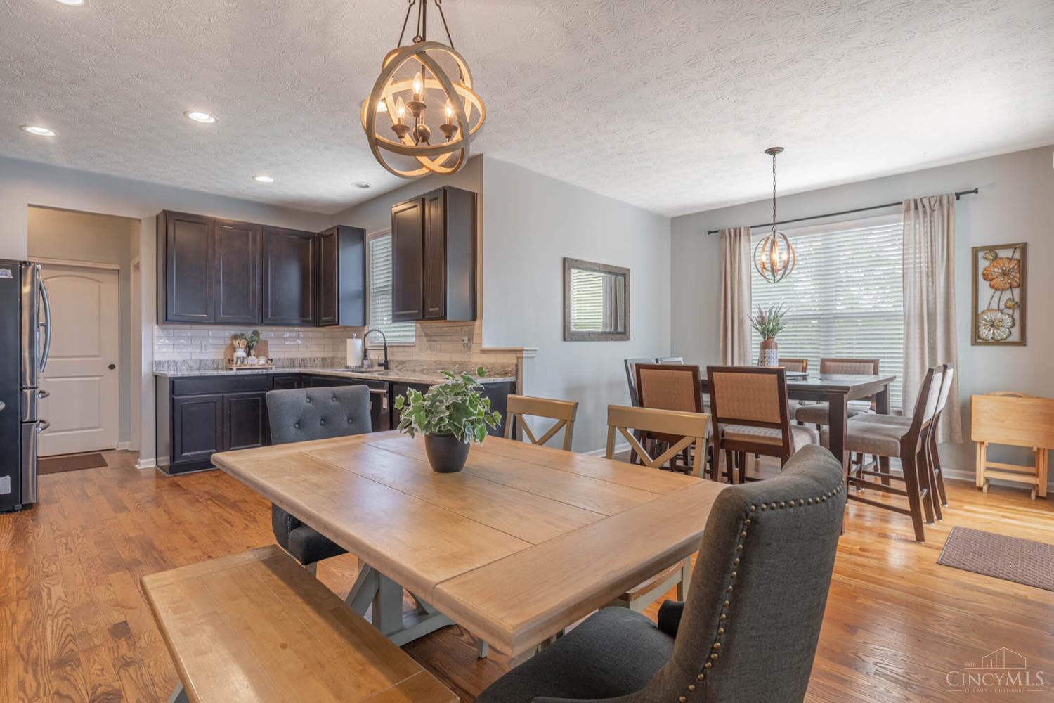 3125 Running Deer Trail