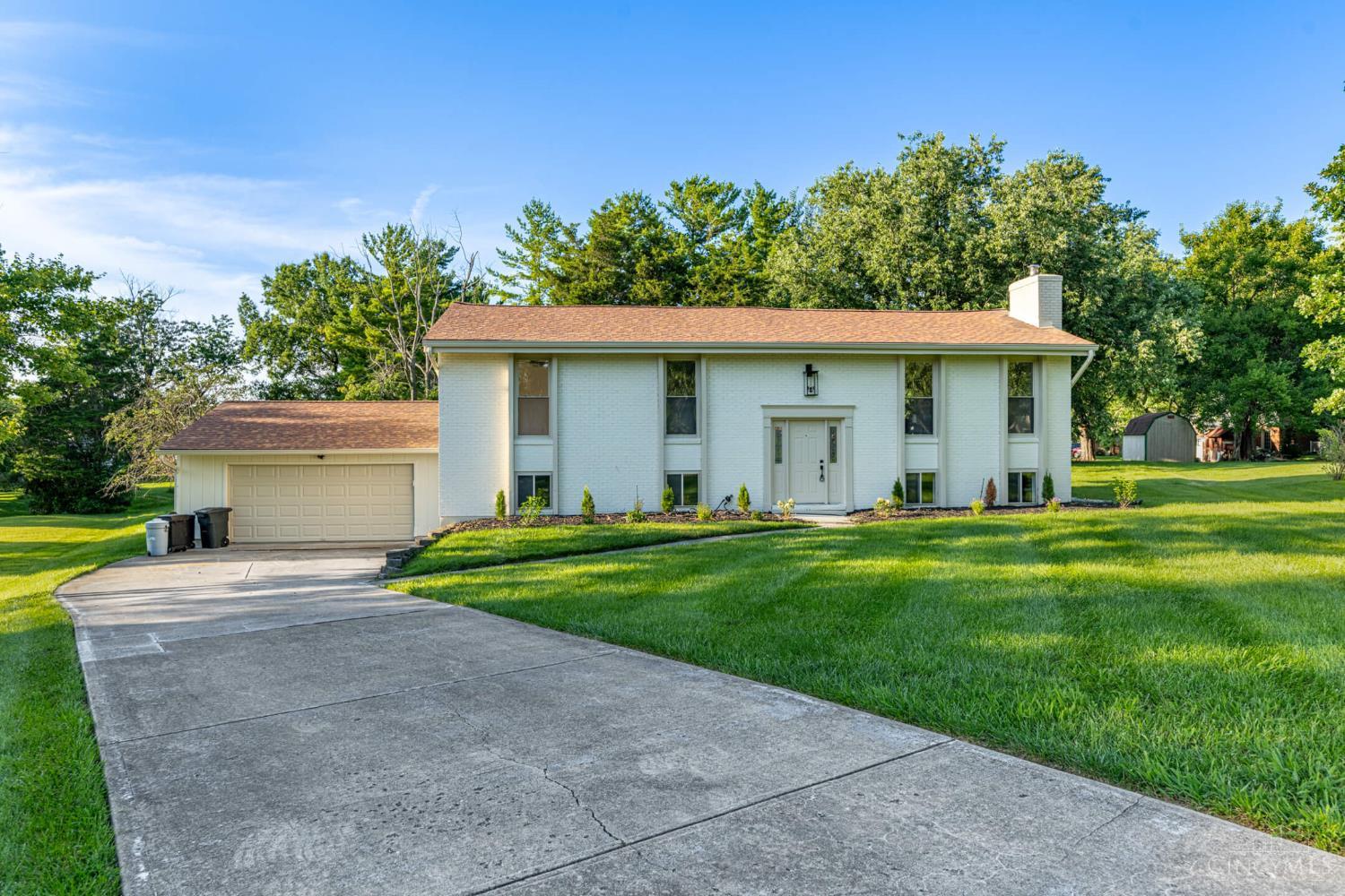 8249 Lakenoll Court