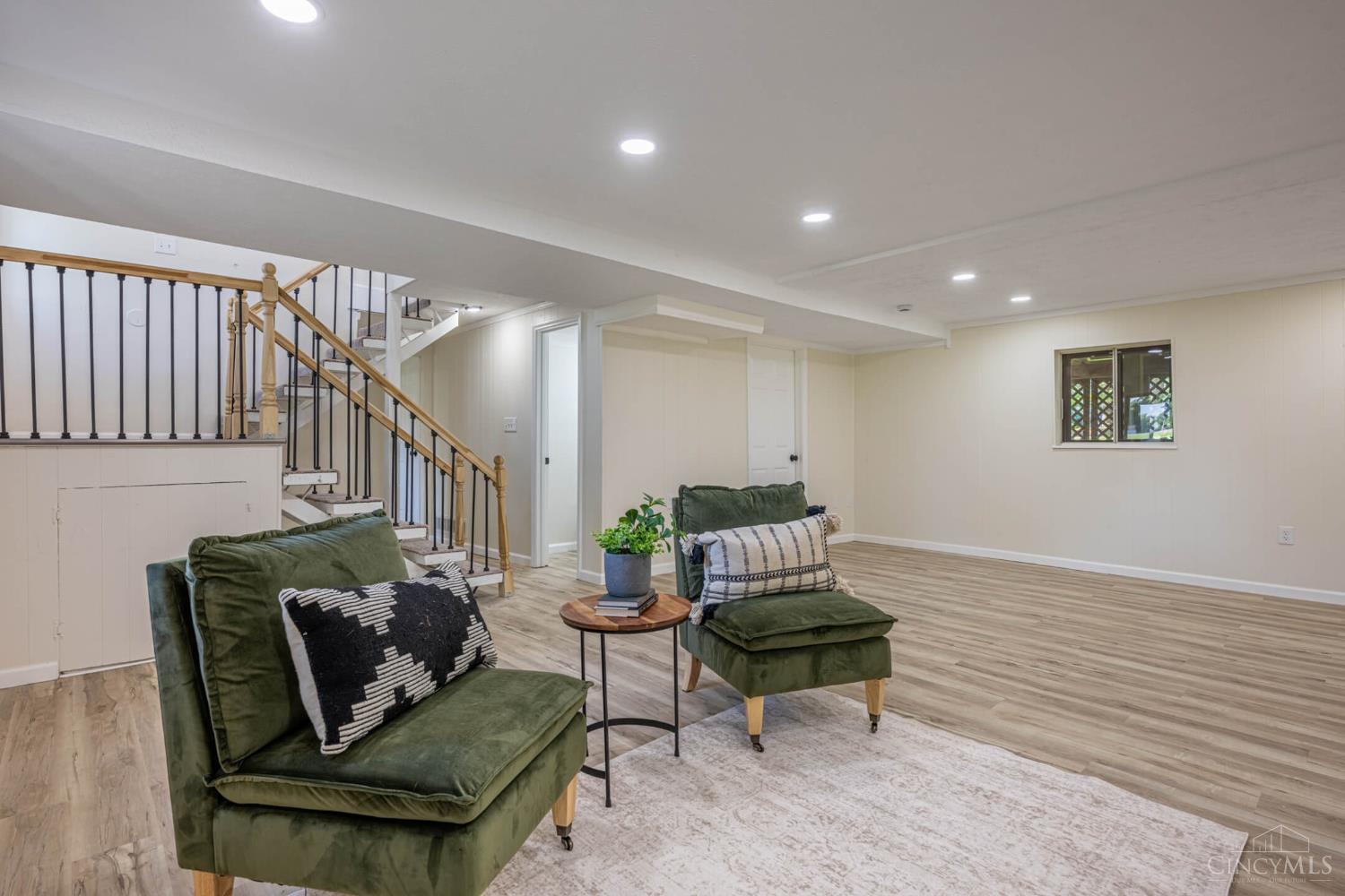 8249 Lakenoll Court