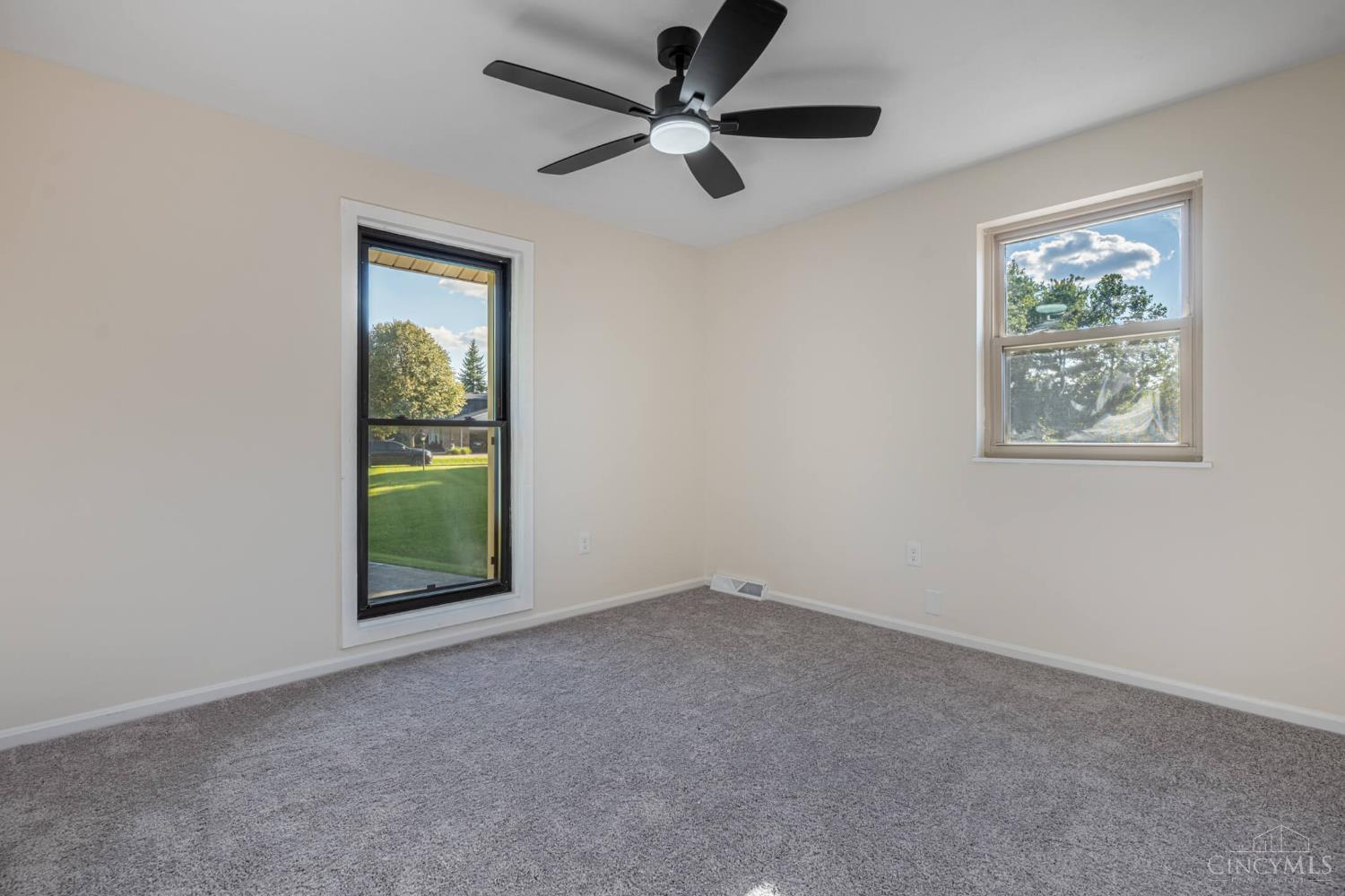 8249 Lakenoll Court