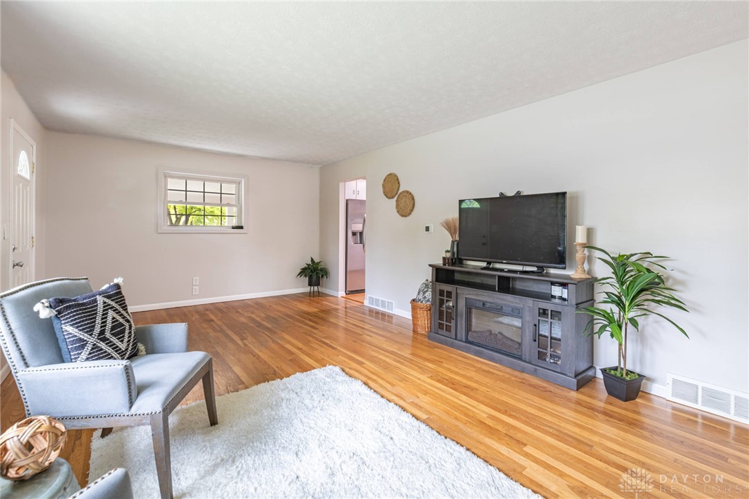 1994 Surrey Court