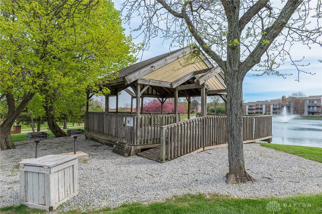 1102 Arrowhead Crossing B