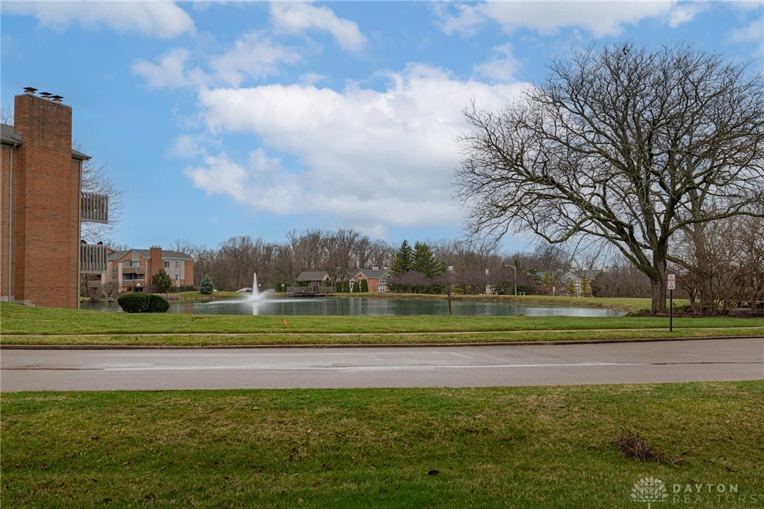 1102 Arrowhead Crossing B