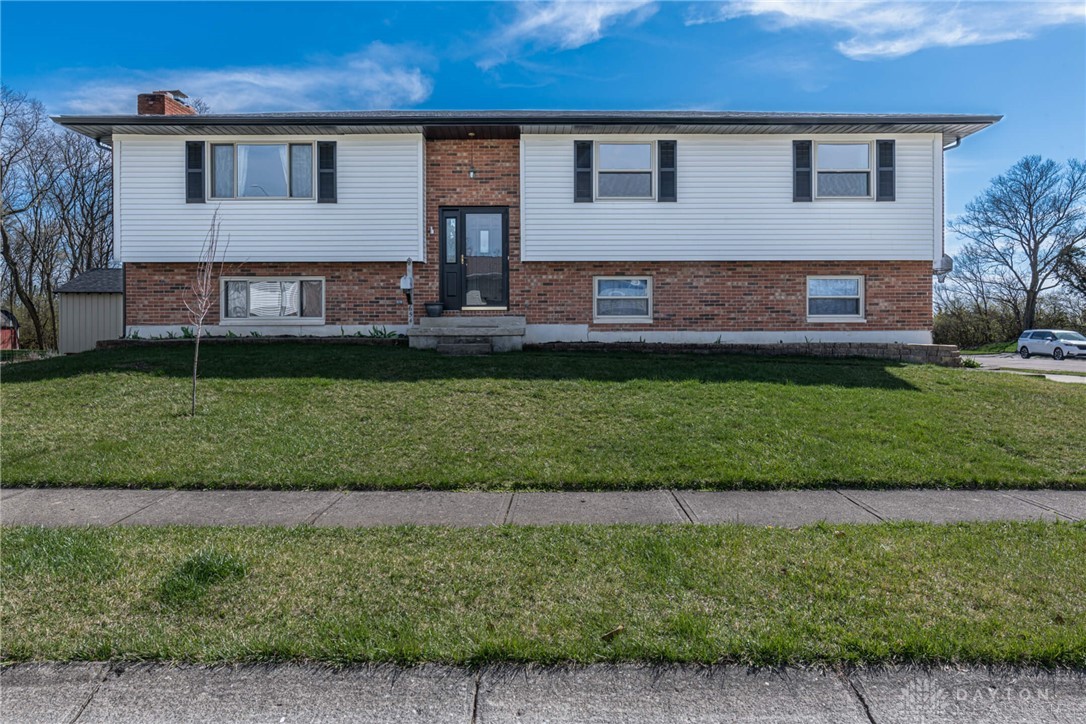 654 Benavides Drive