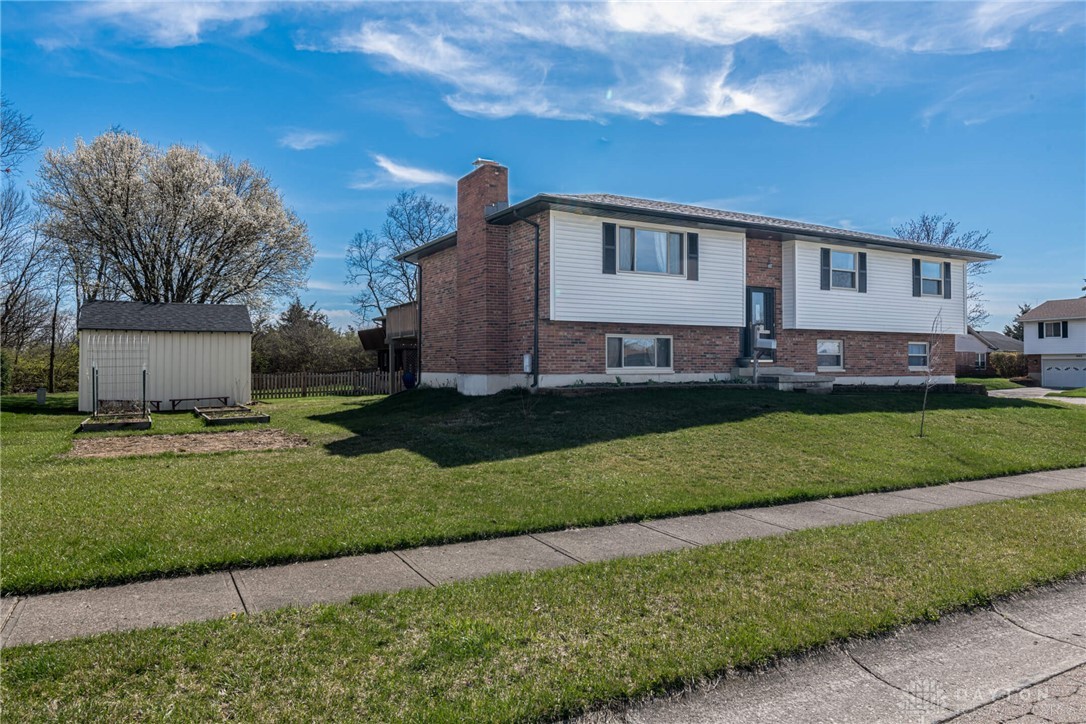 654 Benavides Drive