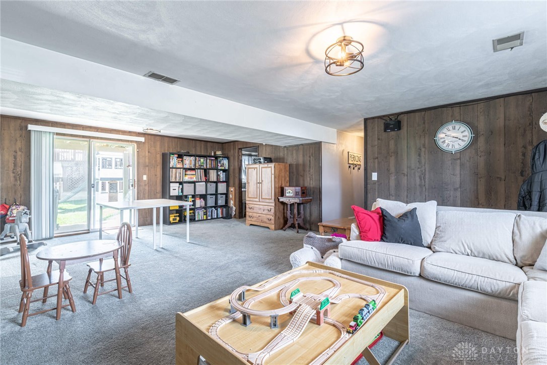 654 Benavides Drive
