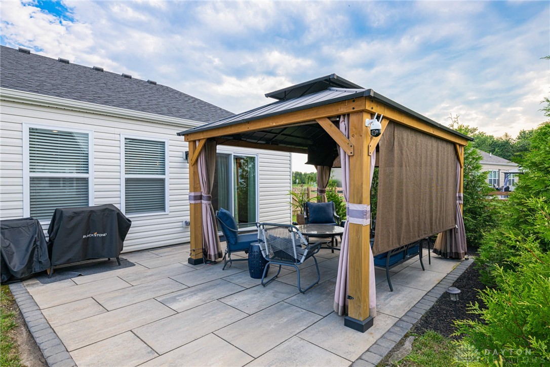 1604 Ashbury Court