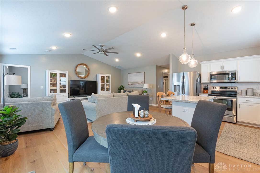 1604 Ashbury Court