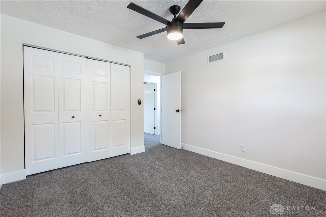 5556 Chateau Way