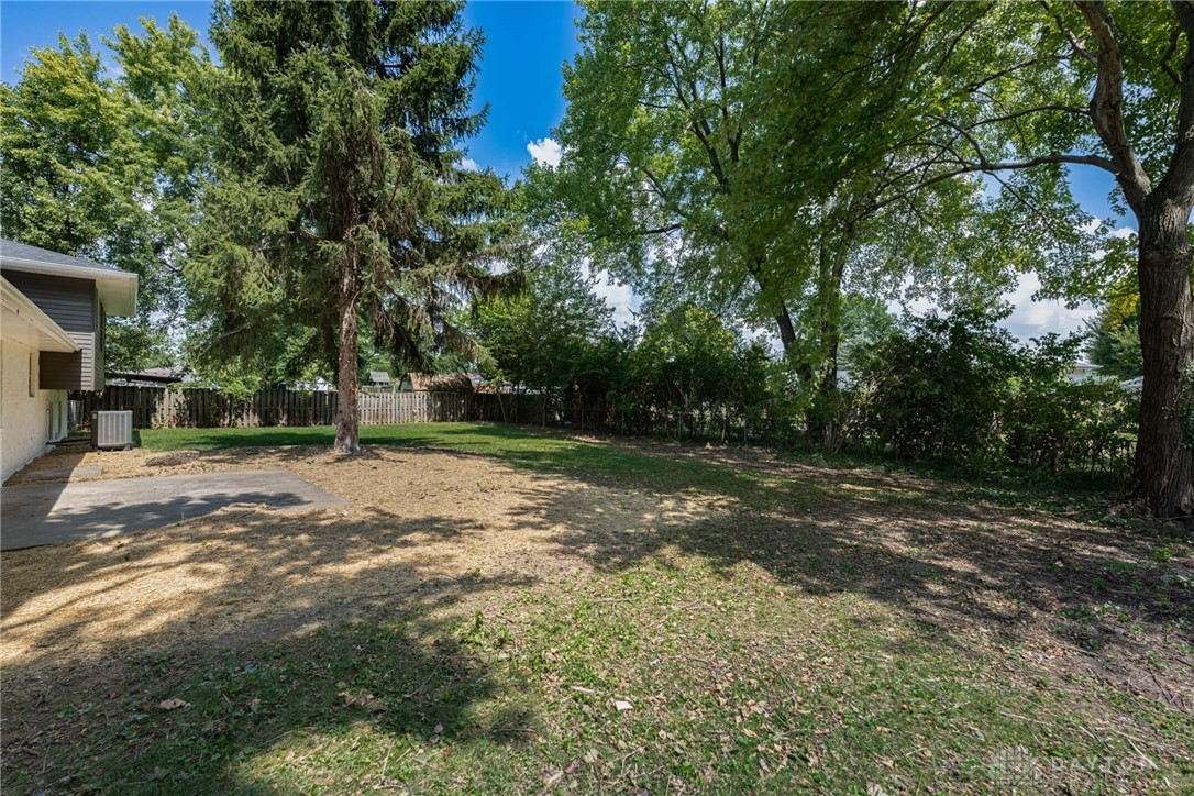 5556 Chateau Way