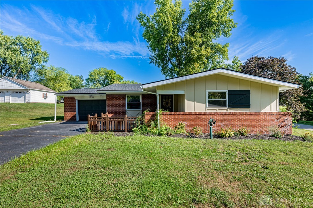 5776 Decker Road