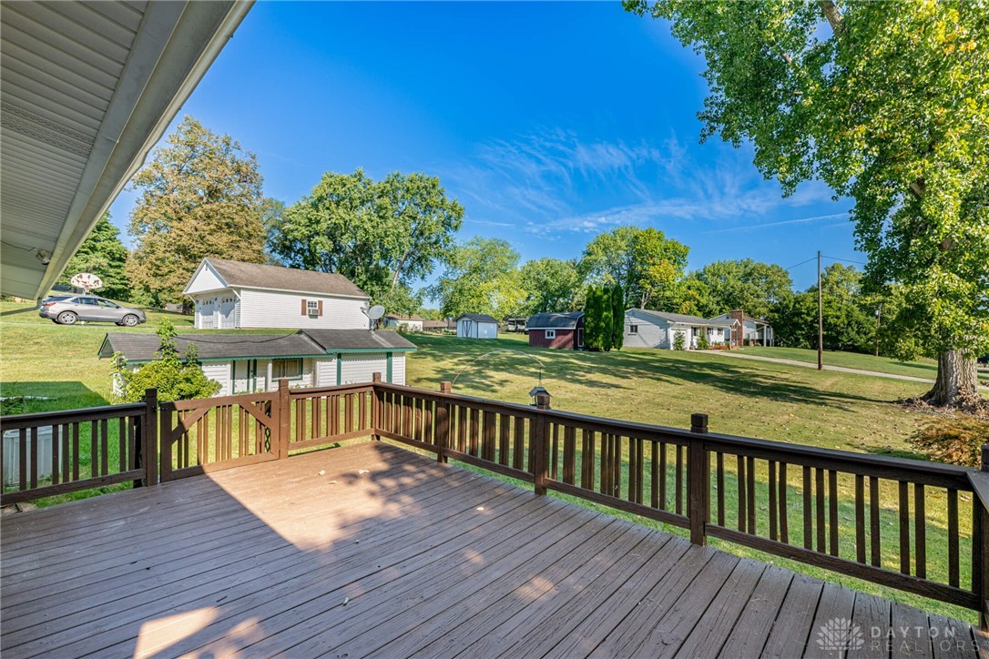 5776 Decker Road