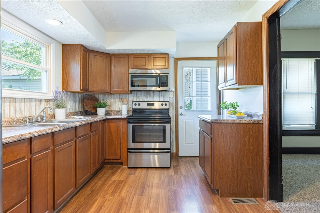 320 E 3rd Street
