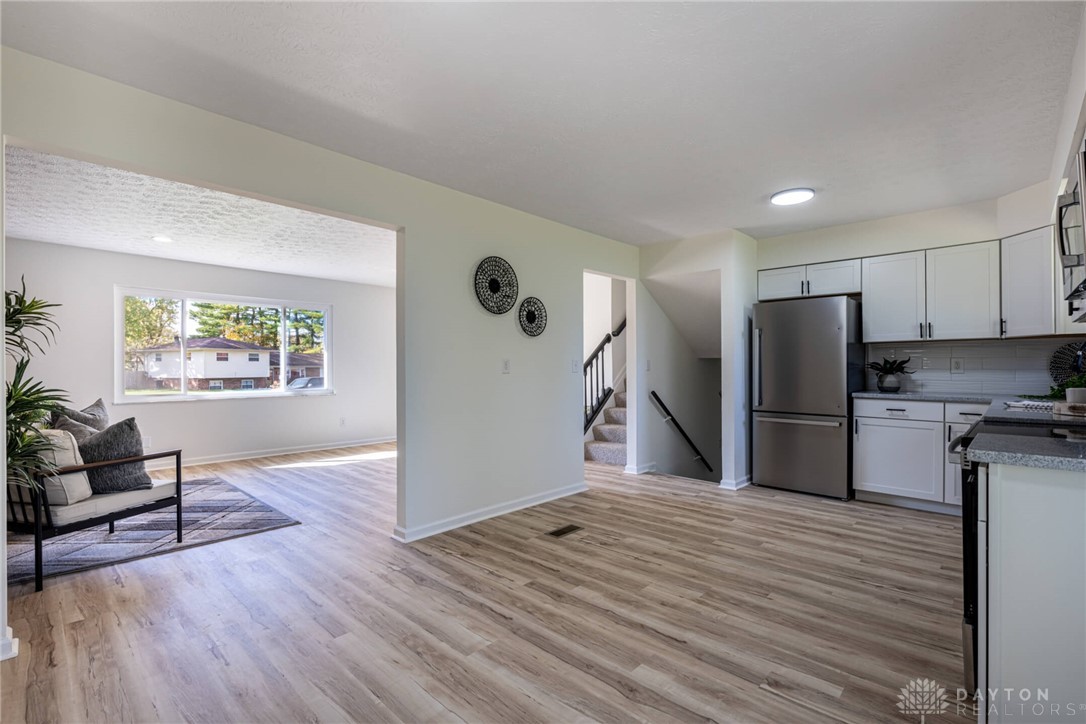 5744 Lake Circle Drive