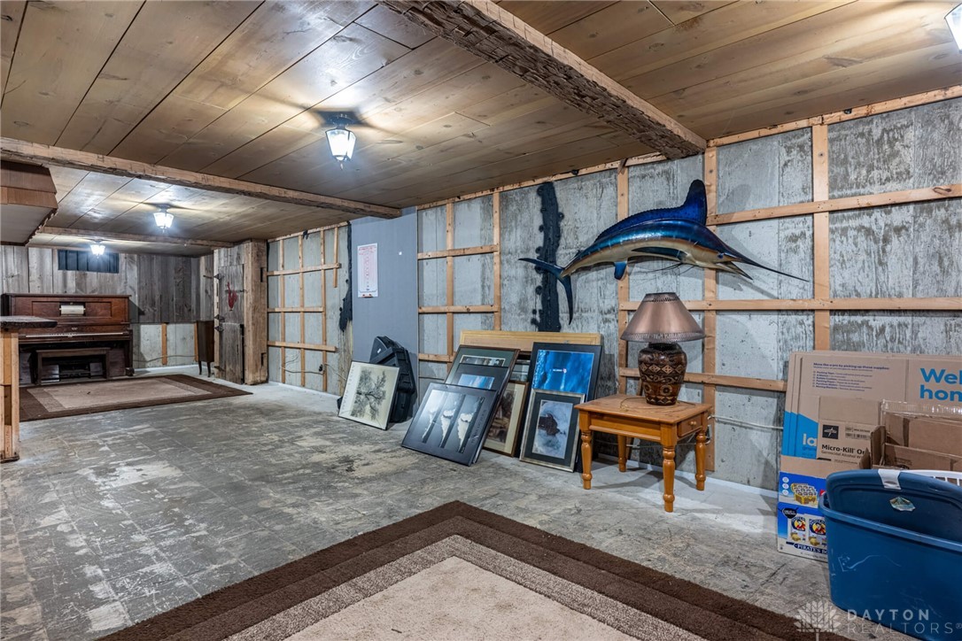 4610 S Dixie Highway