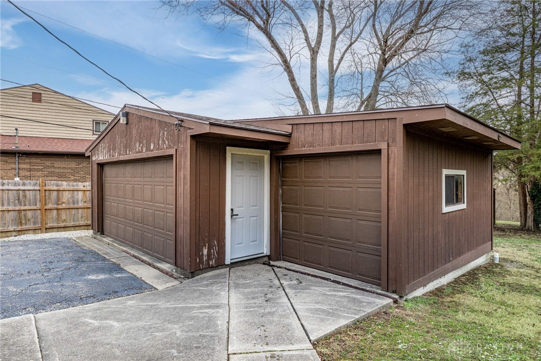 4610 S Dixie Highway