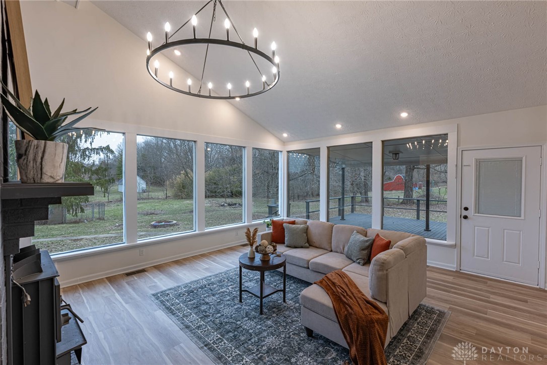 2460 Gibbs Road