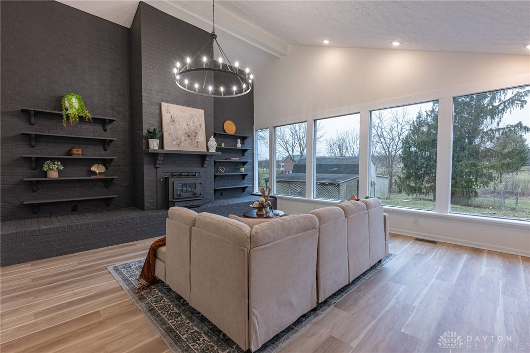 2460 Gibbs Road
