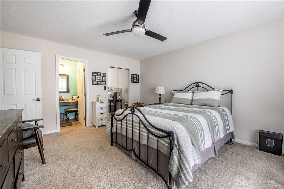 2090 Foxknoll Drive