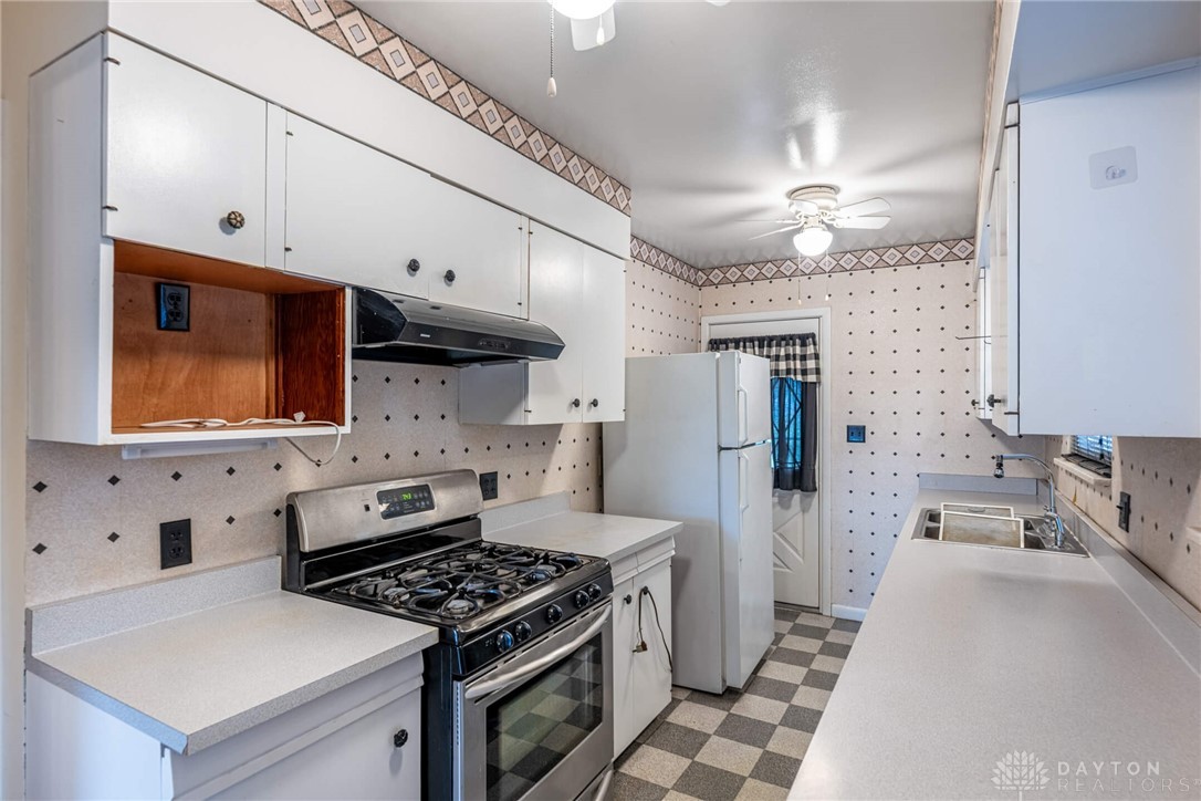 19 Desales Avenue
