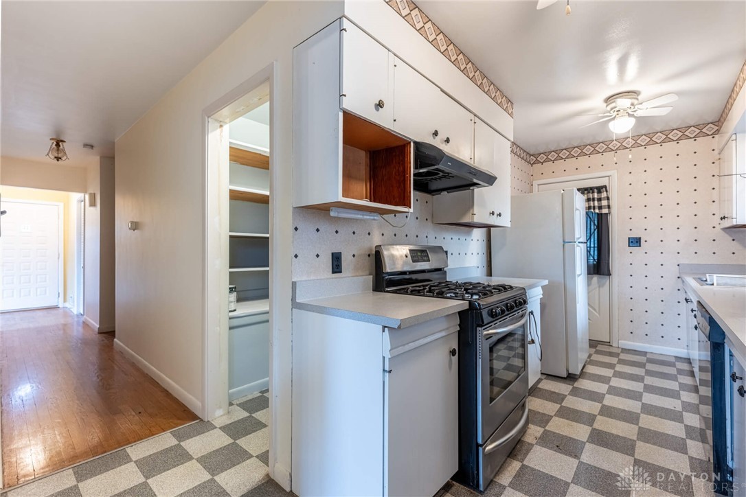 19 Desales Avenue