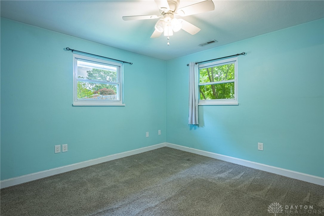 1172 Bay Lane