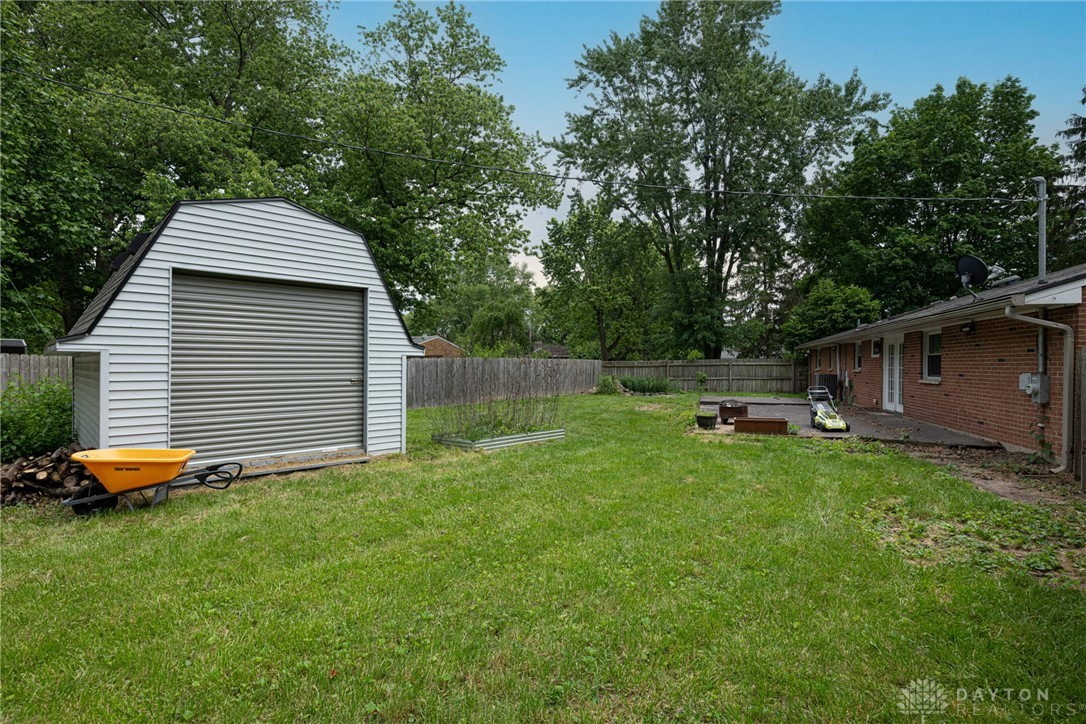 1172 Bay Lane