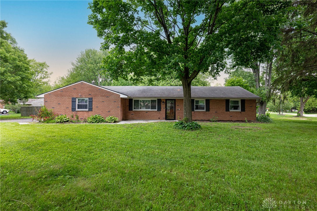 1172 Bay Lane