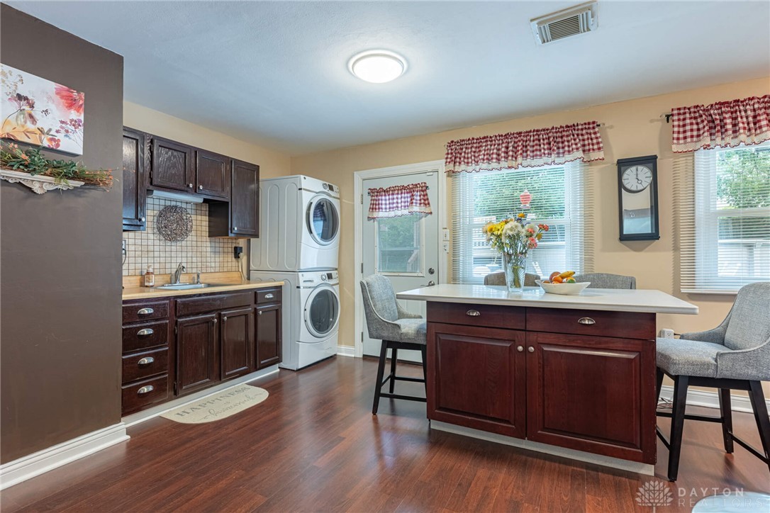 3222 Deshler Drive