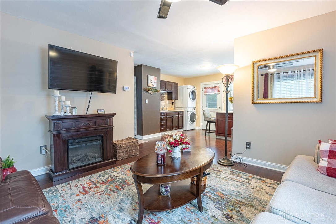 3222 Deshler Drive