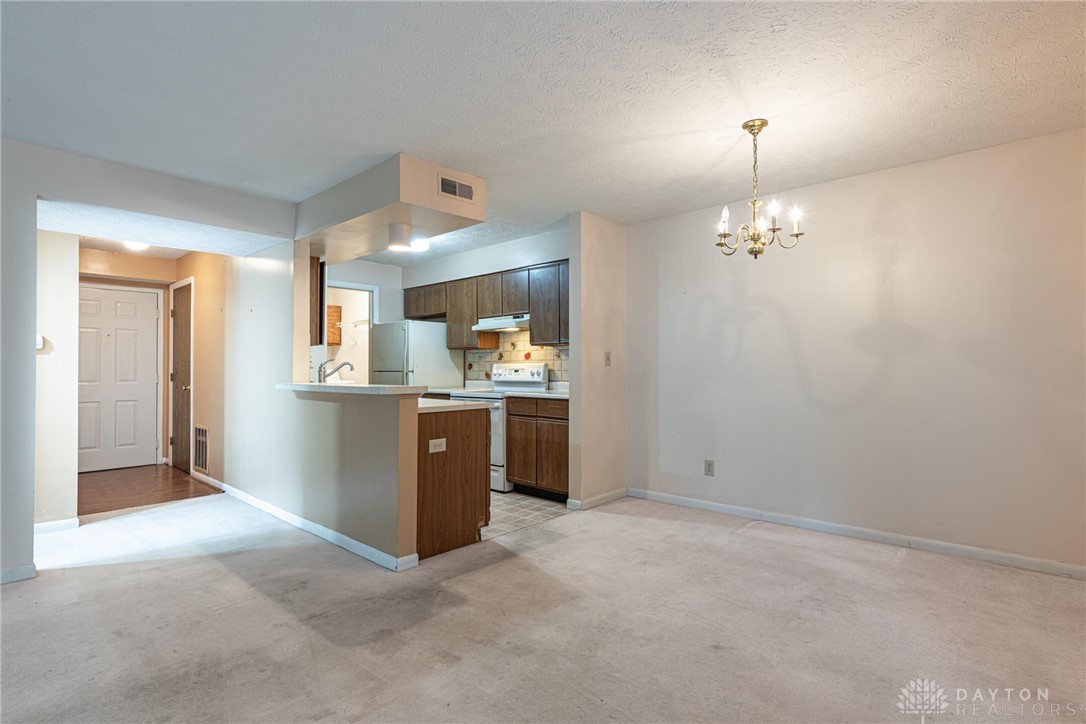 5984 Meadow Creek Drive 5984-7