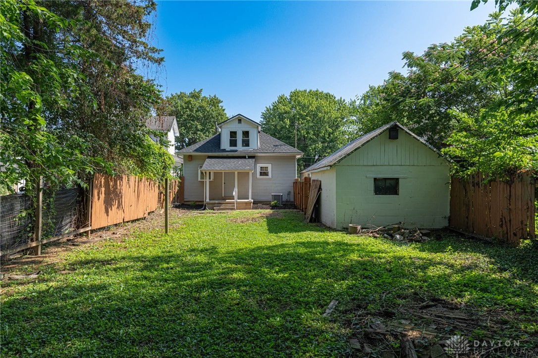 15 Hudson Avenue