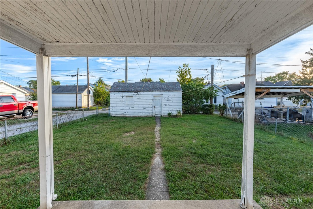 1327 Dayton Street