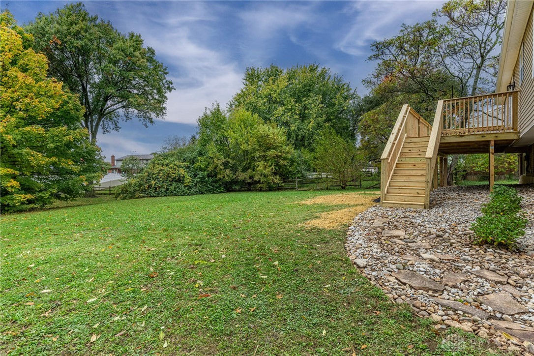 7859 Kingsgate Way