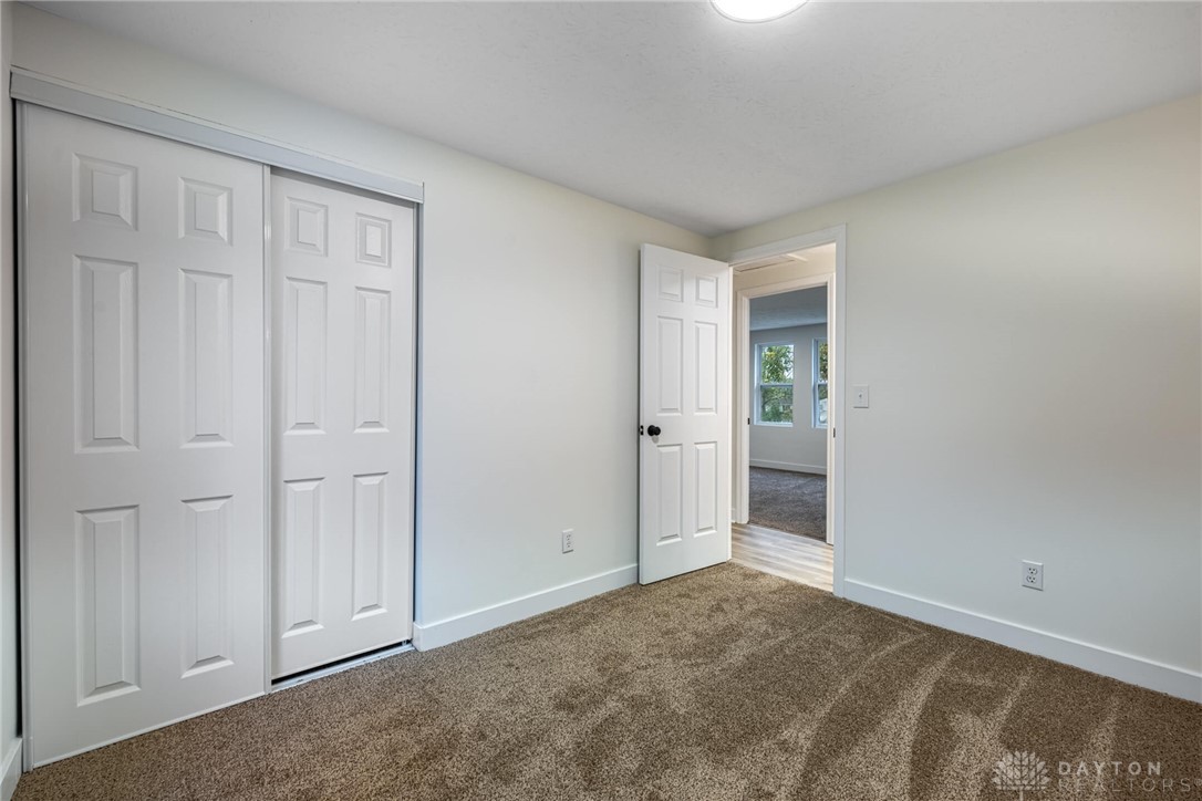 7859 Kingsgate Way