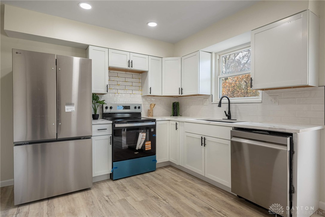 1747 Summithills Drive