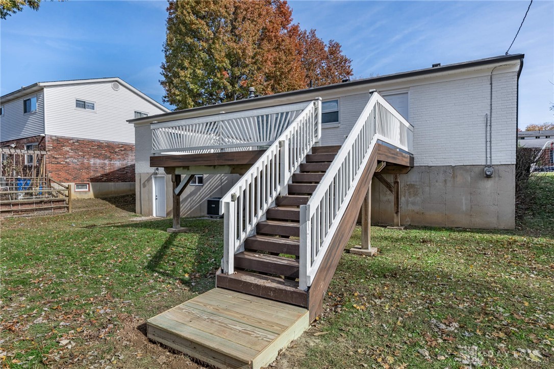 1747 Summithills Drive