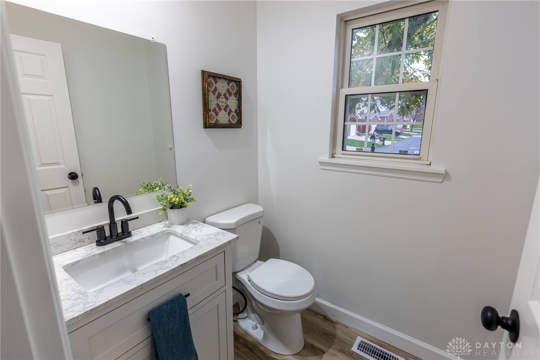 5045 Bristol Court 209