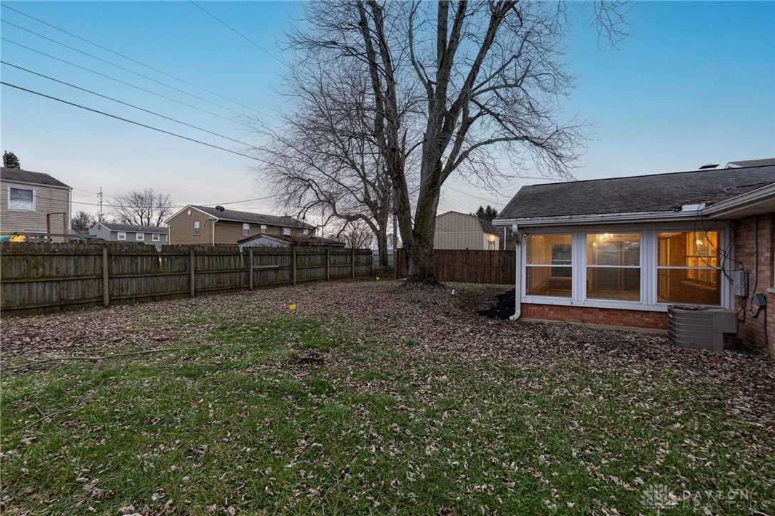 289 Hollywood Boulevard