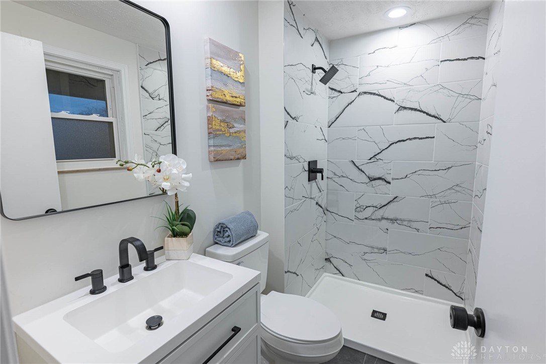 289 Hollywood Boulevard