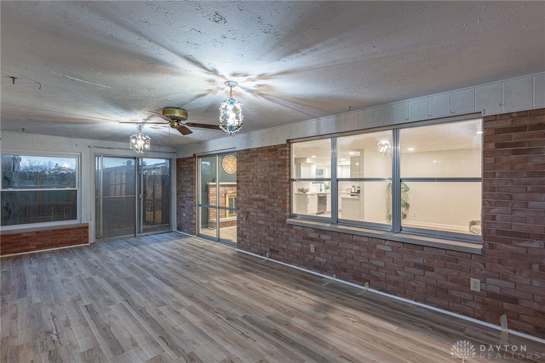 289 Hollywood Boulevard