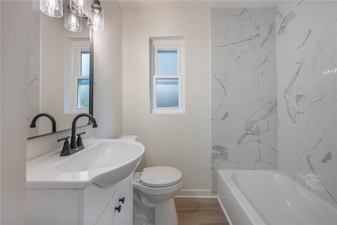 3814 N Broadlawn Circle