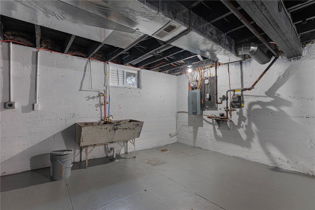 5618 Prentice Street