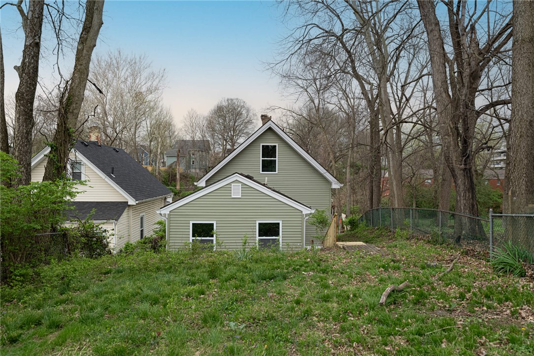 5618 Prentice Street