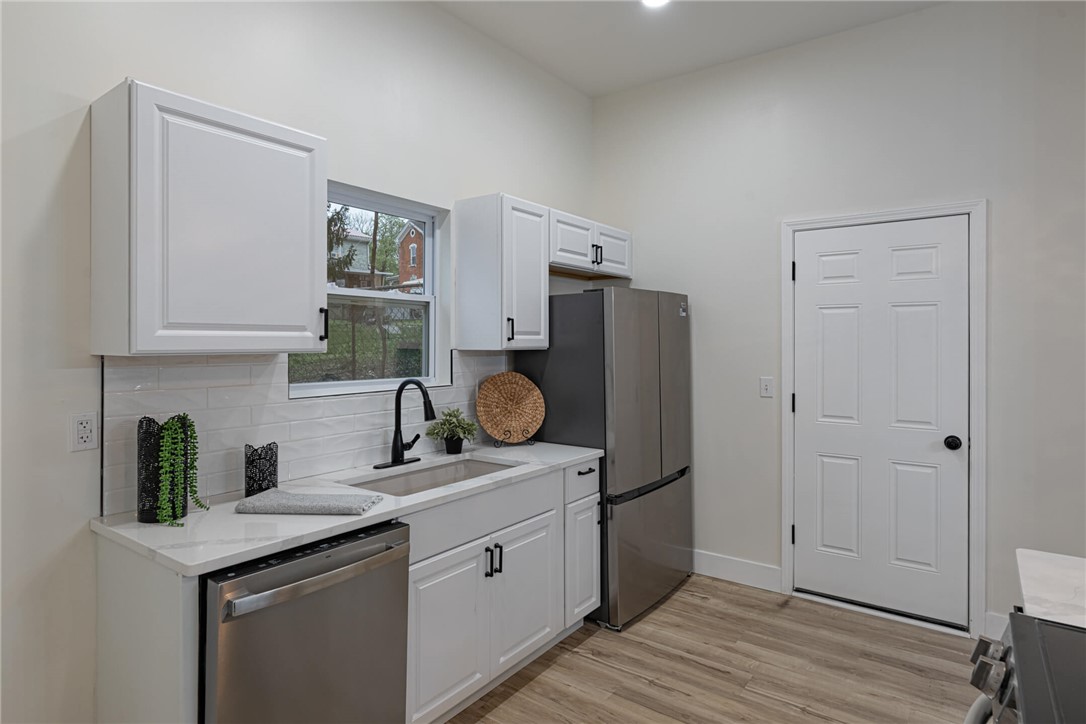 5618 Prentice Street