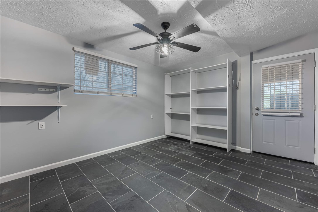 1041 Vine Street