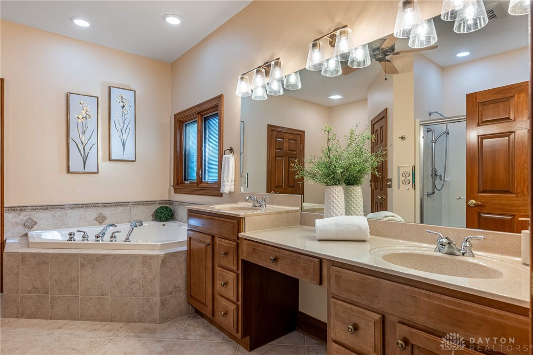 8101 Hidden Ridge Court