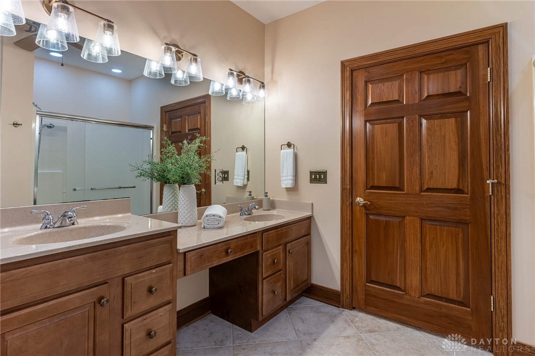 8101 Hidden Ridge Court