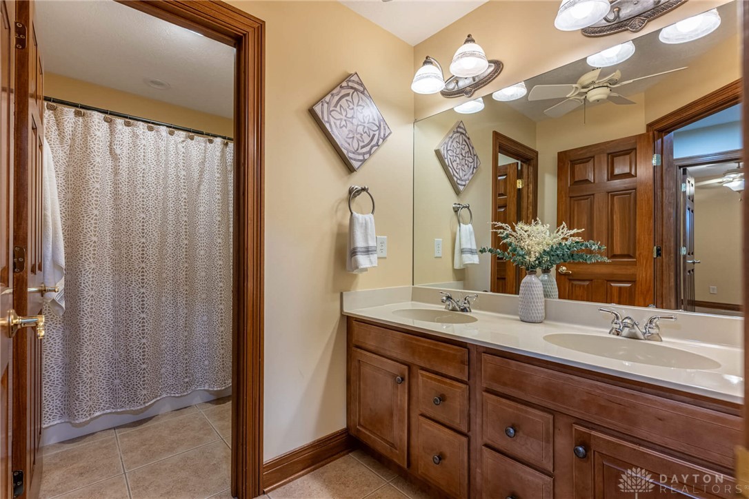 8101 Hidden Ridge Court